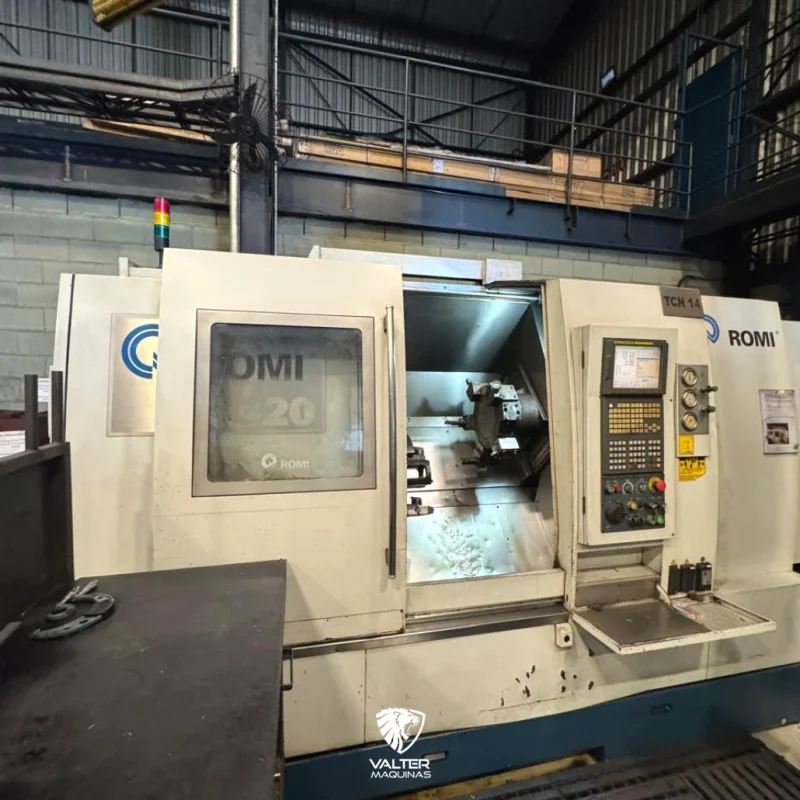 centro-de-torneamento-cnc-romi-e320-fanuc-manual-guide-passagem-76mm-03