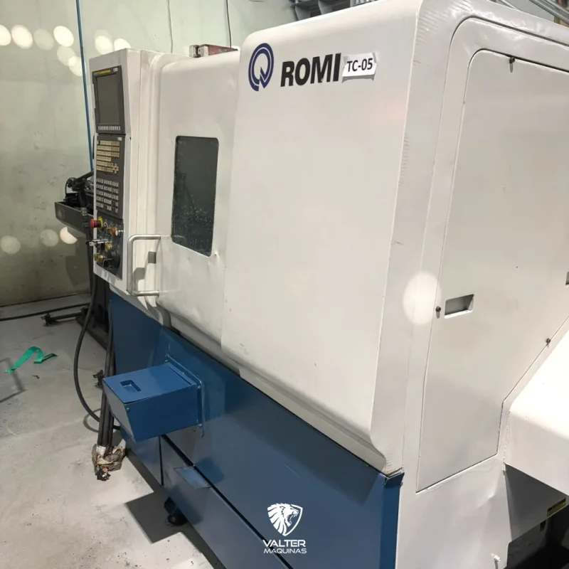 centro-de-torneamento-romi-gl-240m-ferramenta-acionada-comando-fanuc-02