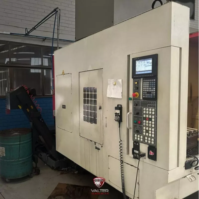 centro-de-usinagem-akira-seiki-rmv-700-apc-2011-04