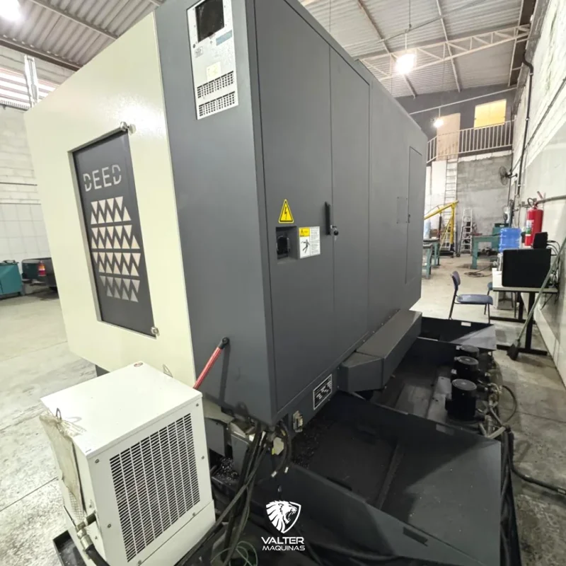 centro-de-usinagem-cnc-deed-12000-rpm-direct-drive-comando-fanuc-e-cursos-1100-x-610-x-610-mm-06