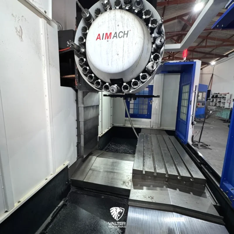 centro-de-usinagem-cnc-eurostec-km100l-1200-mm-siemens-ano-2022-04