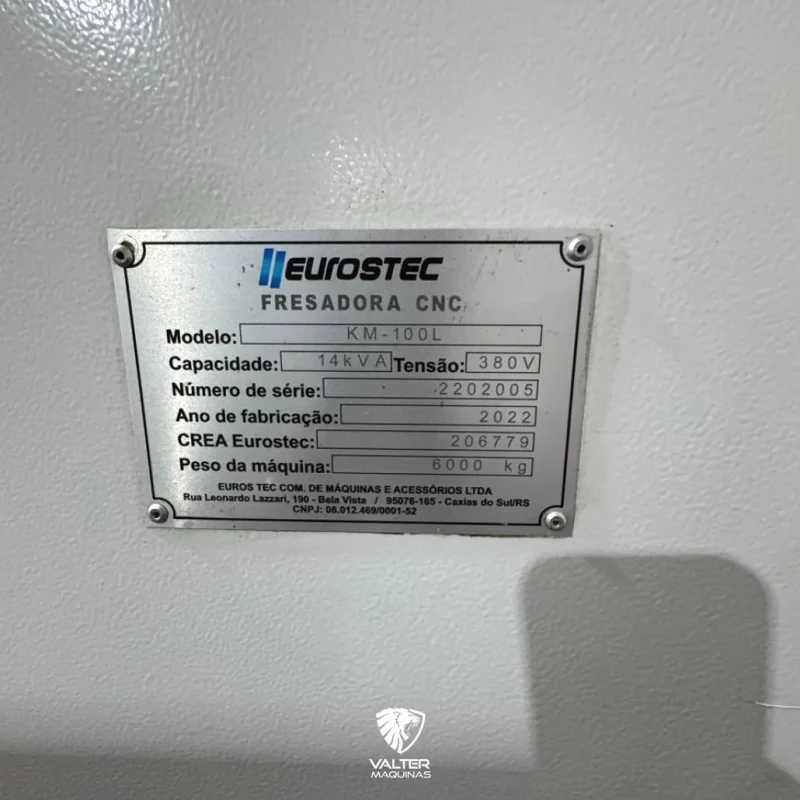 centro-de-usinagem-cnc-eurostec-km100l-1200-mm-siemens-ano-2022-06