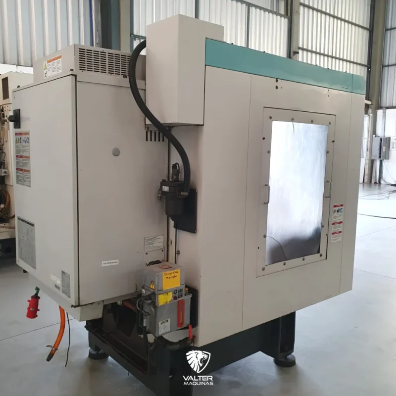centro-de-usinagem-vertical-brother-tc-22a-com-4-eixo-rotativo-e-refrigerao-interna-01