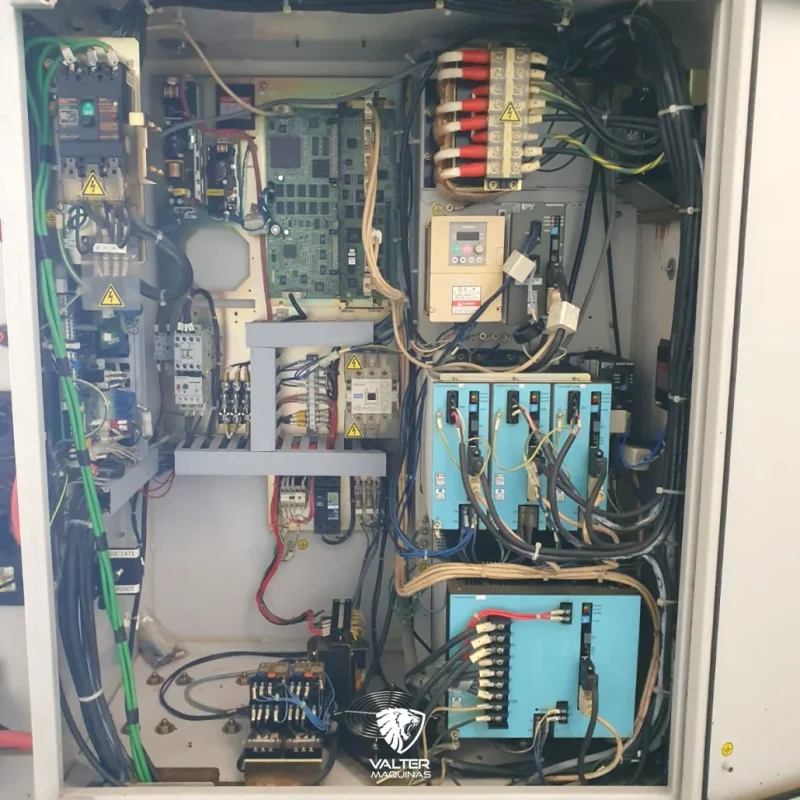 centro-de-usinagem-vertical-brother-tc-22a-com-4-eixo-rotativo-e-refrigerao-interna-03