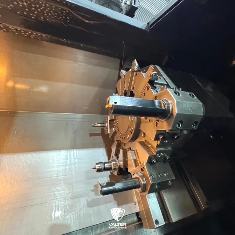 centro-de-usinagem-vertical-doosan-dnm-500-refrigerao-interna-20-bar-e-fanuc-i-series-03