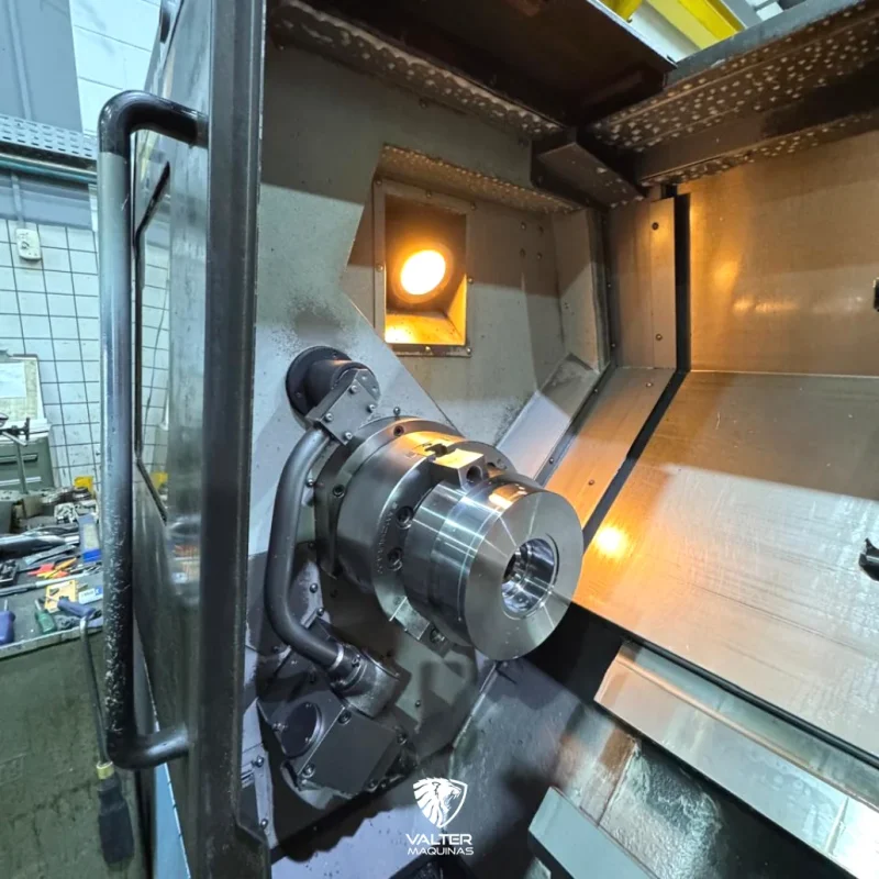 centro-de-usinagem-vertical-doosan-dnm-500-refrigerao-interna-20-bar-e-fanuc-i-series-04
