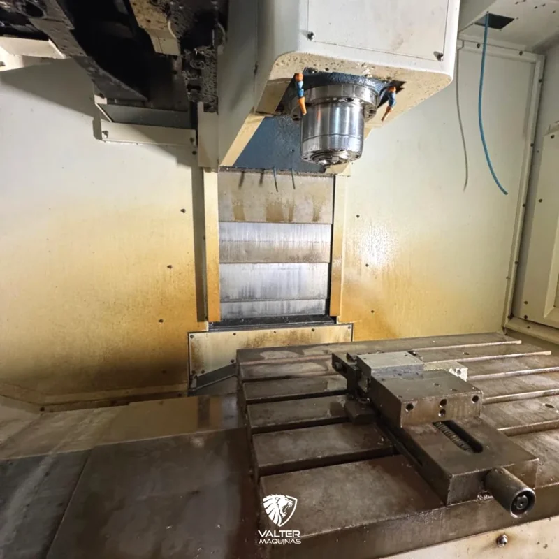 centro-de-usinagem-vertical-romi-d-800-ano-2018-comando-fanuc-08