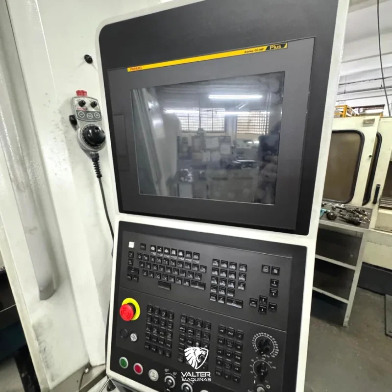 centro-de-usinagem-vertical-romi-d1250-com-4-eixo-mgr-230-e-fanuc-0i-mf-plus-2024-01