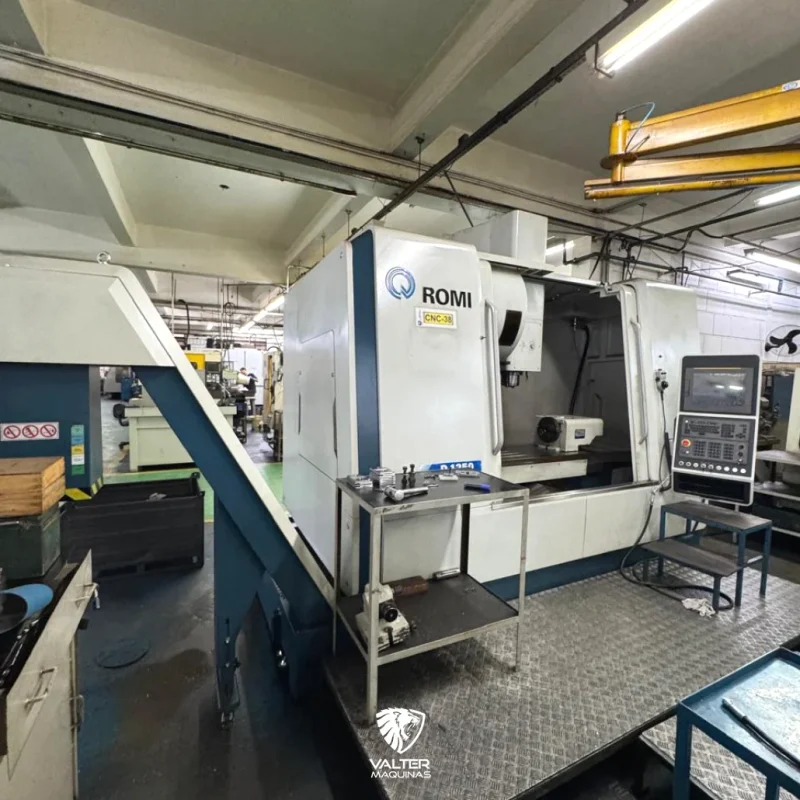 centro-de-usinagem-vertical-romi-d1250-com-4-eixo-mgr-230-e-fanuc-0i-mf-plus-2024-02