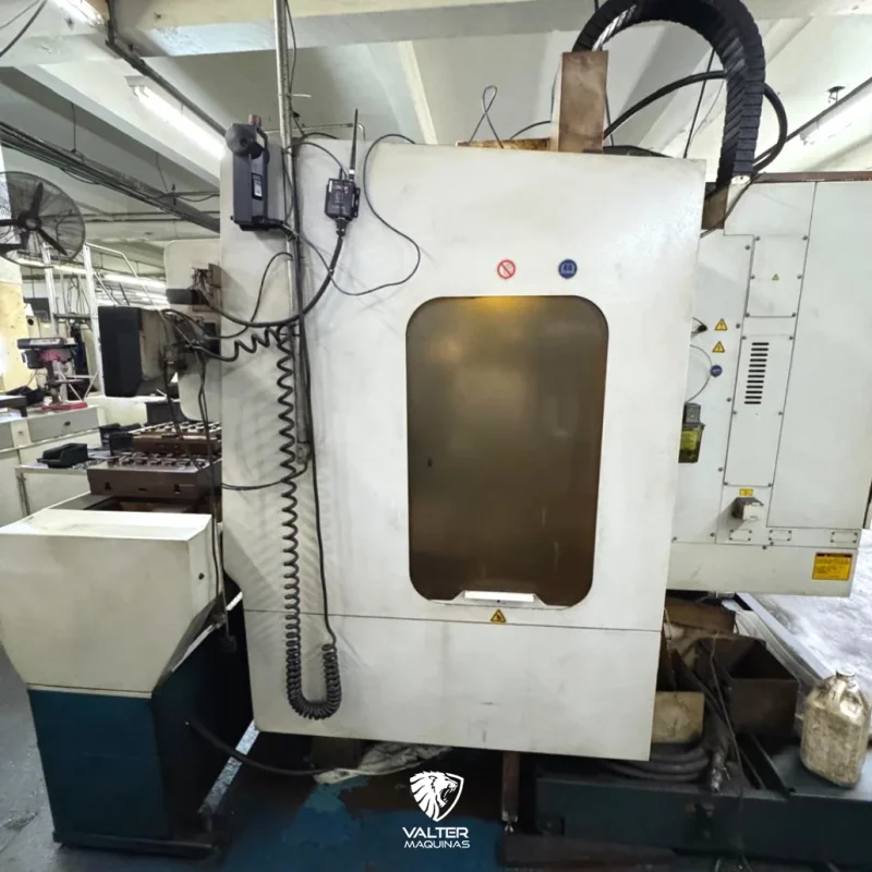centro-de-usinagem-vertical-romi-discovery-760-com-troca-de-pallet-e-comando-fanuc-06