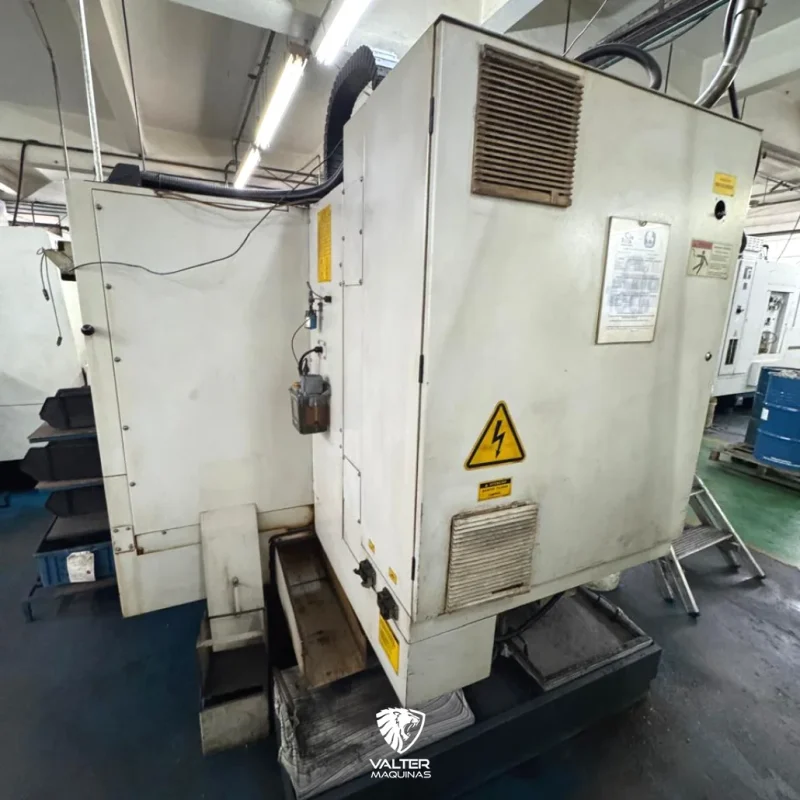 centro-de-usinagem-vertical-romi-discovery-760-comando-siemens-10000-rpm-02