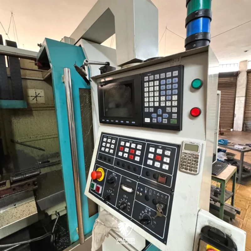 centro-de-usinagem-vertical-sinitron-vmc-1000-comando-mitsubishi-ano-2007-01
