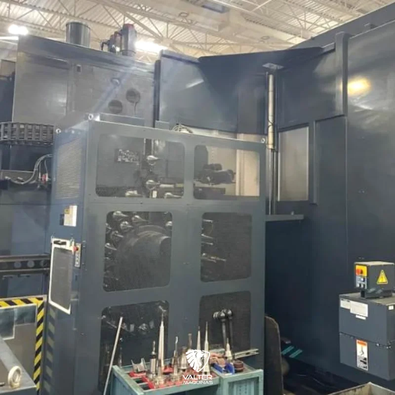 centro-de-usinagem-vh-de-5-eixos-makino-mcc-3016-vg-hsk-100-03