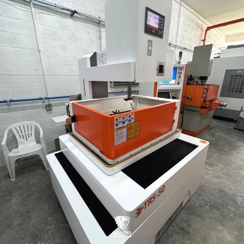 eletroeroso-a-fio-trs-50-ano-2024-guias-lineares-e-cam-integrado-03