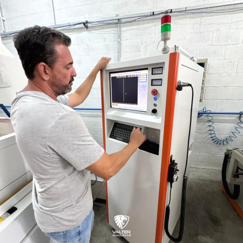 eletroeroso-a-fio-trs-50-ano-2024-guias-lineares-e-cam-integrado-05