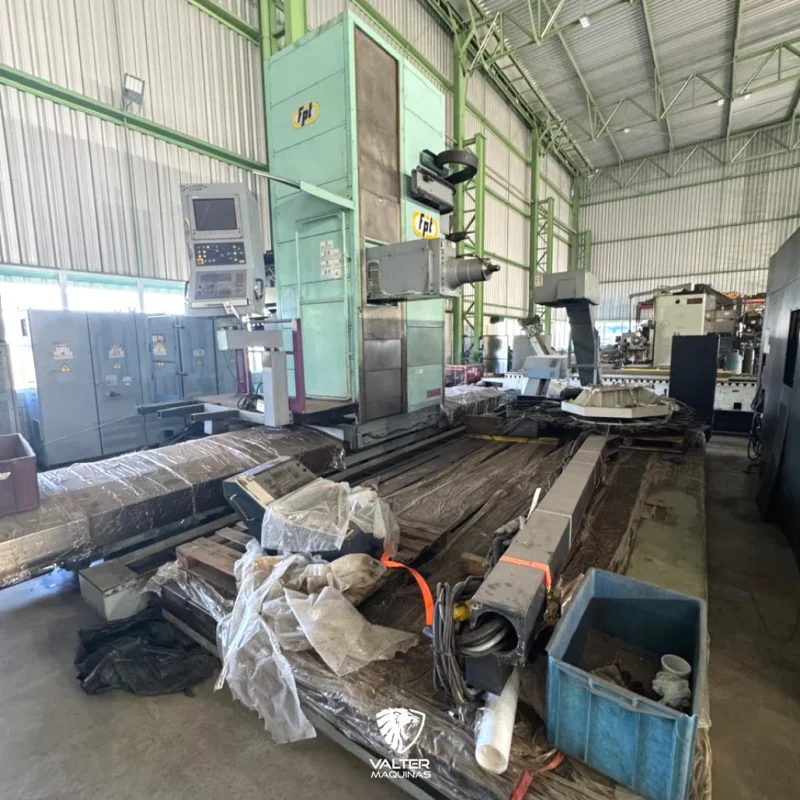 mandrilhadora-horizontal-cnc-de-coluna-mvel-fpt-sirio-m-03