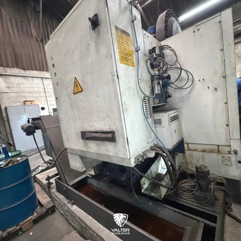 romi-discovery-760-centro-de-usinagem-siemens-arm-type-10