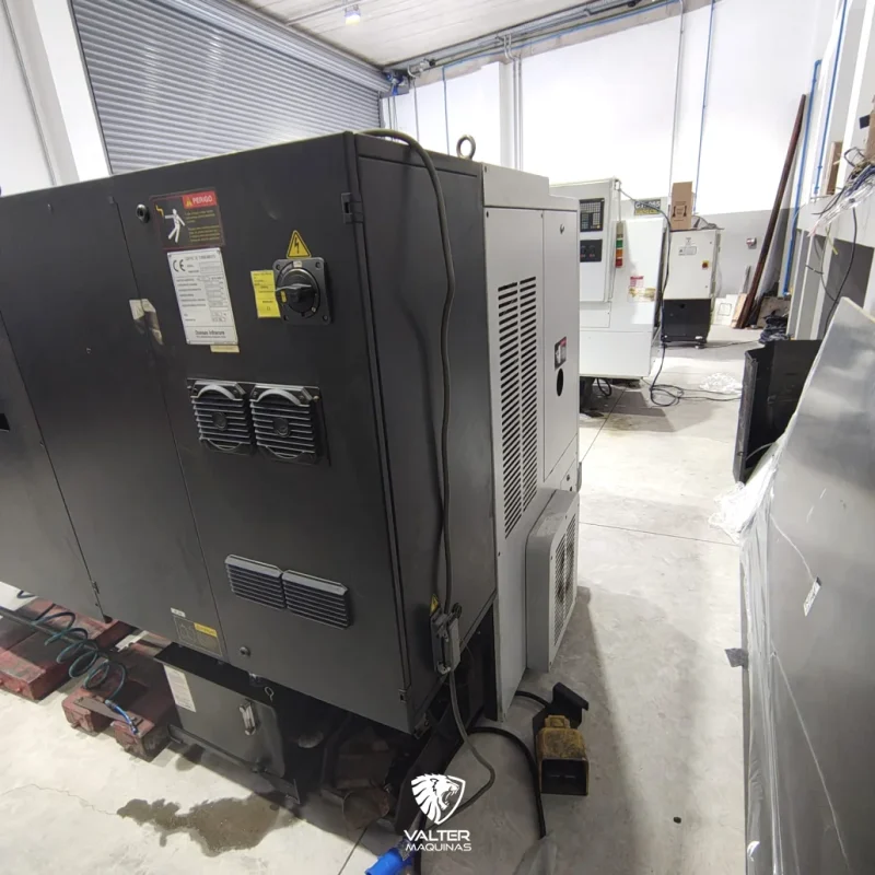 torno-cnc-doosan-lynx-220-lma-ferramentas-acionadas-cnc-fanuc-e-6000-rpm-ano-2013-01