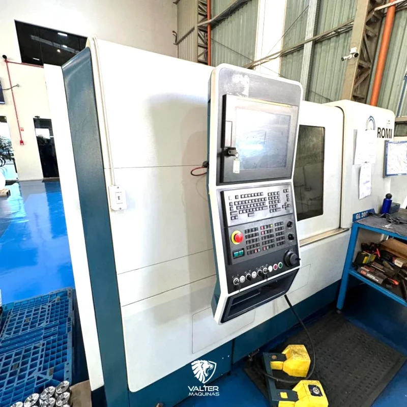 torno-cnc-marca-romi-gl300-06