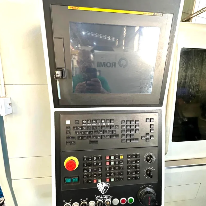 torno-cnc-marca-romi-gl300-09