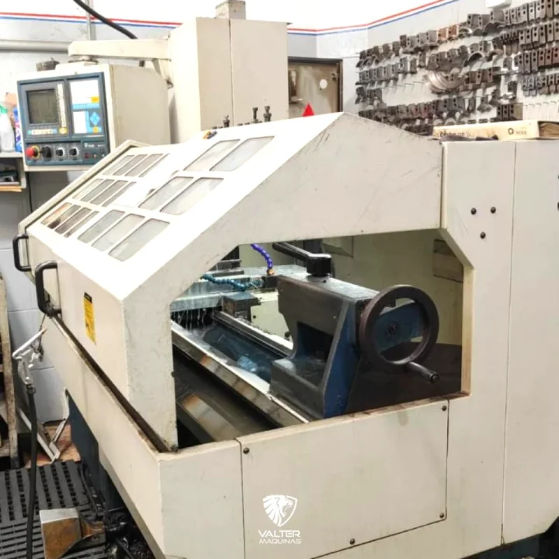 torno-cnc-romi-centur-30-comando-mach-9-ano-2000-05