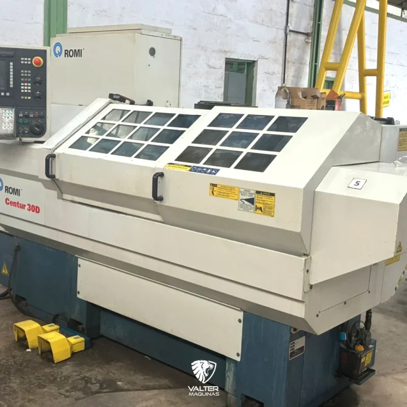 torno-cnc-romi-centur-30d-1000mm-entre-pontas-comando-siemens-04