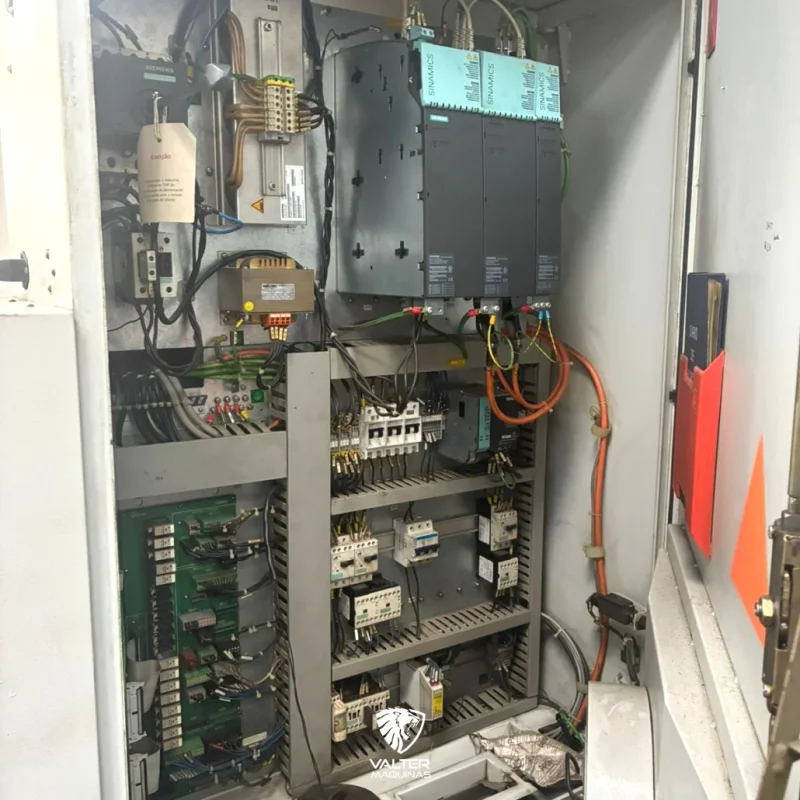 torno-cnc-romi-centur-30d-1000mm-entre-pontas-comando-siemens-07