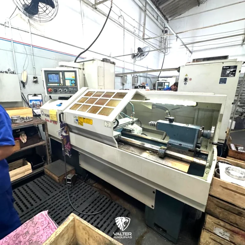 torno-cnc-romi-centur-30d-1000mm-motores-novos-ano-2006-01