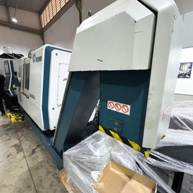 torno-cnc-romi-gl-250-fanuc-0i-tf-plus-6000-rpm-03