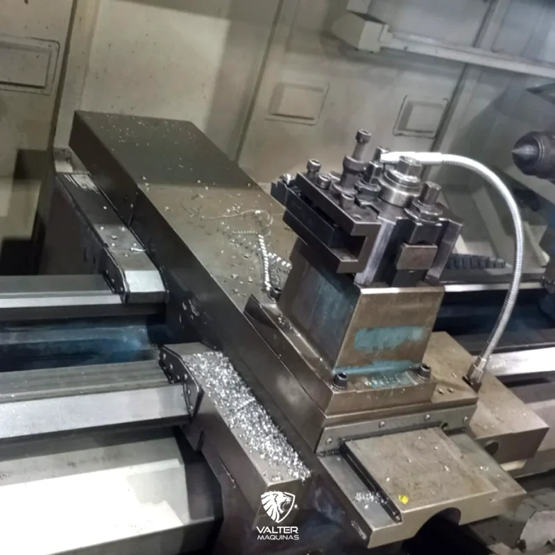 torno-cnc-romi-multiplic-40a-3-metros-entre-pontas-ano-2004-04