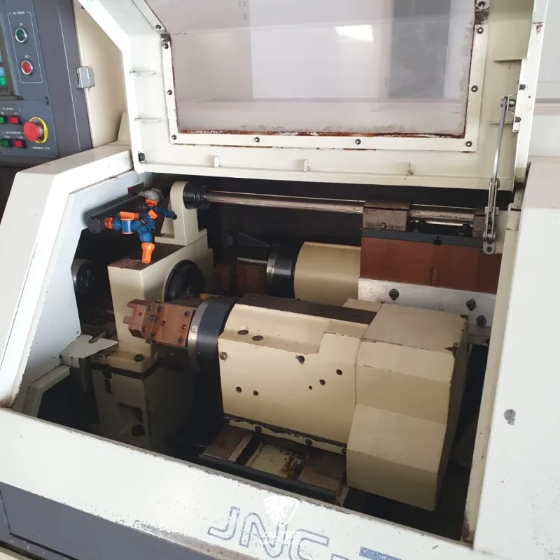 torno-cnc-tipo-suo-star-jnc-25-dupla-torre-e-passagem-de-barra-de-25-mm-1-03