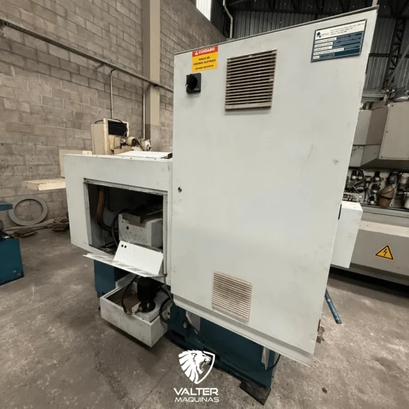 torno-romi-cnc-centur-30d-06